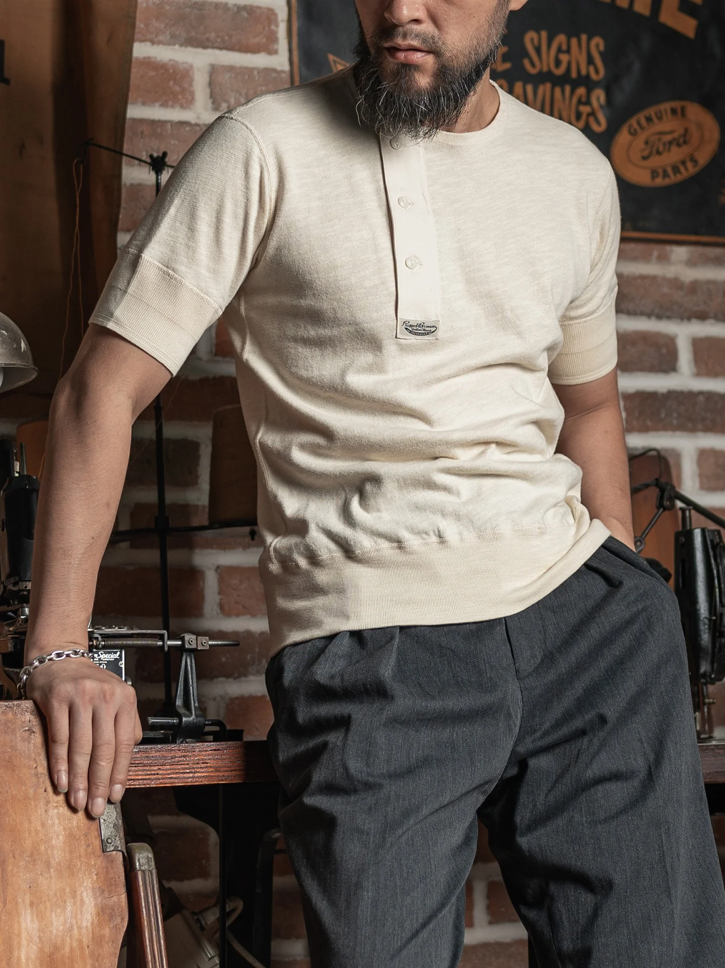 

Red Bronson Slim Fit Henry Collar ort Sve Lightweight Bamboo Rayon T-irt Youth Casual Summer Basic Color Tee