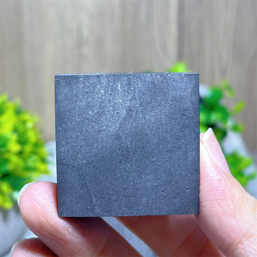 Crystal Naturtal Schungite Pyramid Stone Quartz Mineral Reiki Energy Feng Shui Gemstone Decoration