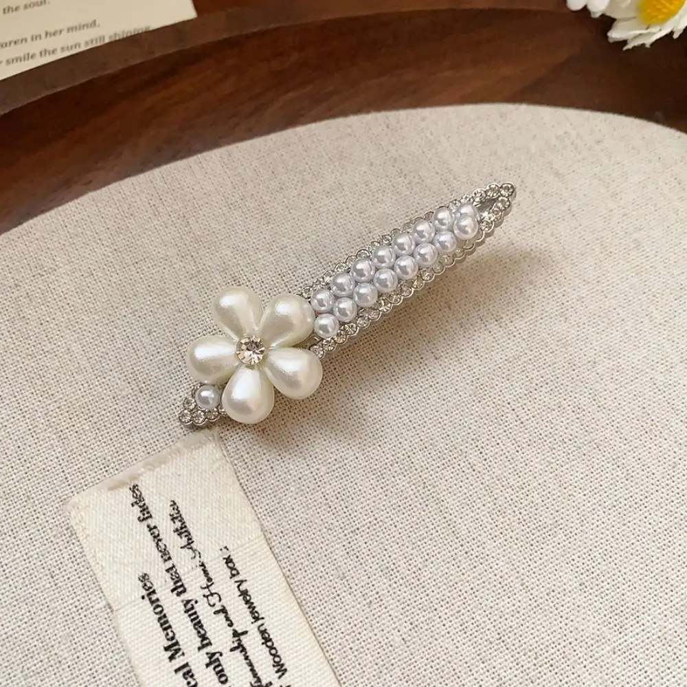 

Creative Zircon Pearl Flower Hair Clip Cute Dog Rhinestone Hairpin Headdress Duckbill Clip Cute Puppy Hair Clip Daily