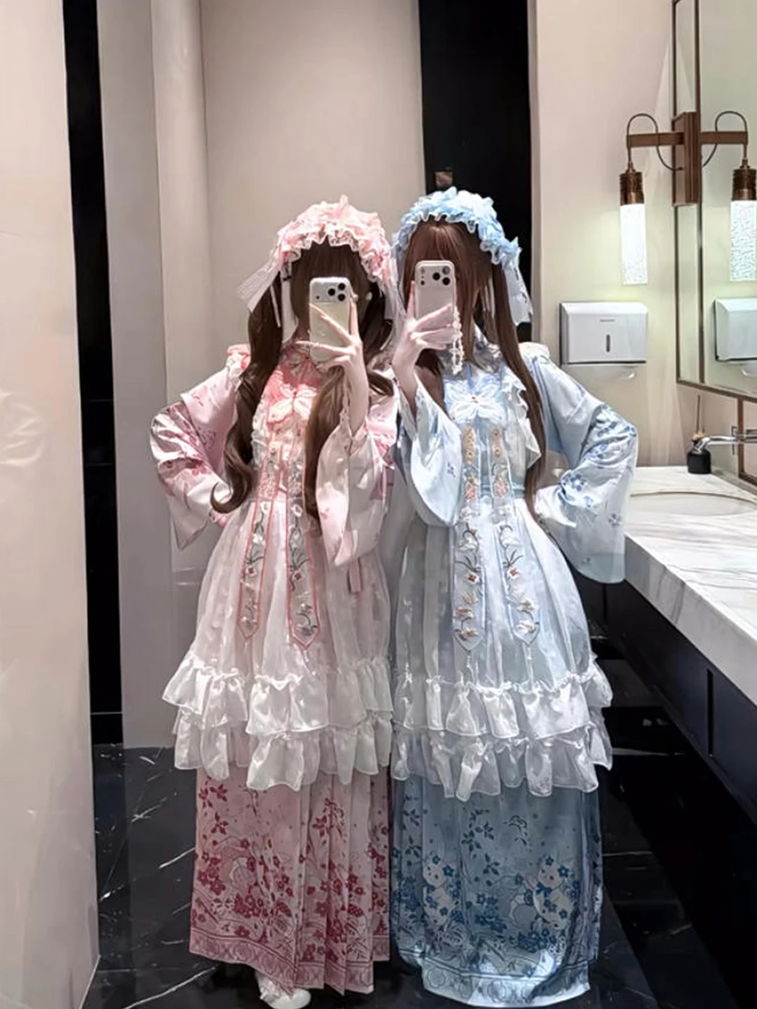 Blue Pink Hanfu Lolita Embroidered Cloud Shoulder Tunic Top Skirt Set Women's Cute Lolita Dress Traditional Chinese Costume - view 3