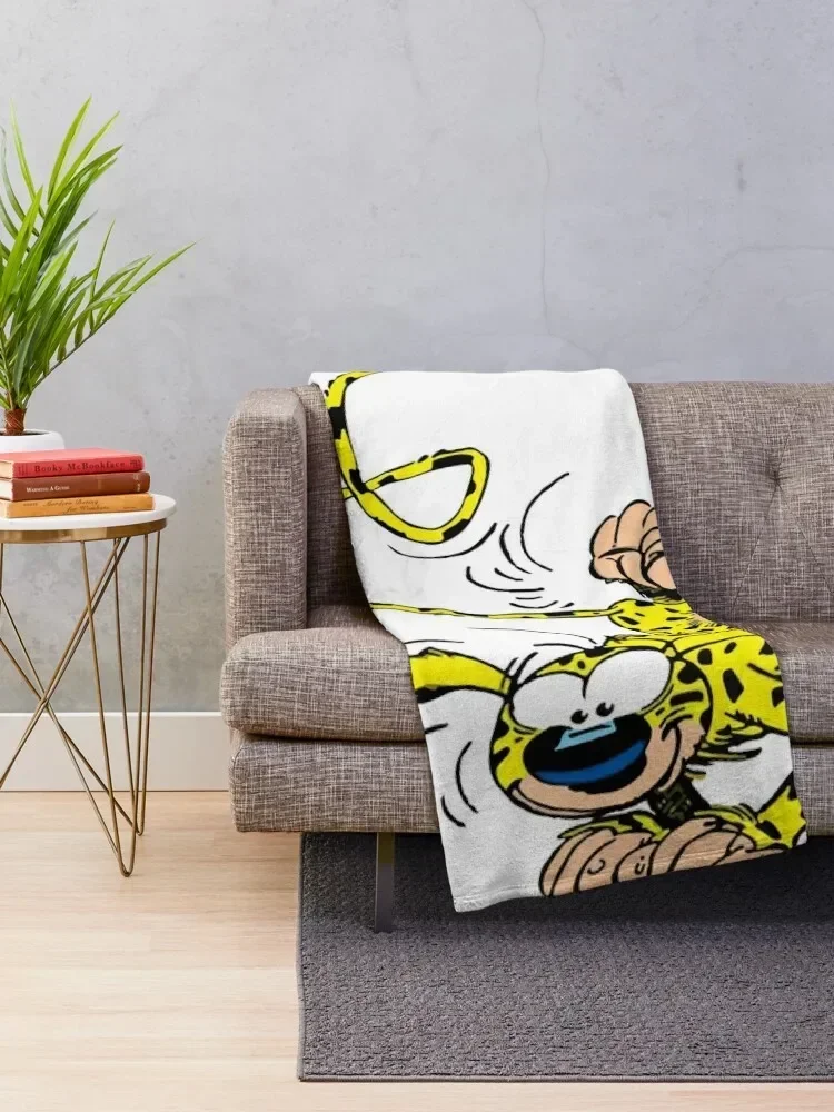 Marsupilami handstand Throw Blanket Softest Flannel Sleeping Bag Blankets