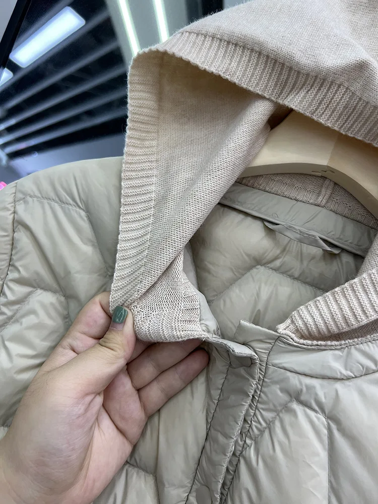 Nueva chaqueta de punto con capucha para mujer de otoño e invierno, abrigo de plumón de pato blanco ultraligero, Parkas acolchadas de talla grande para mujer, prendas de vestir