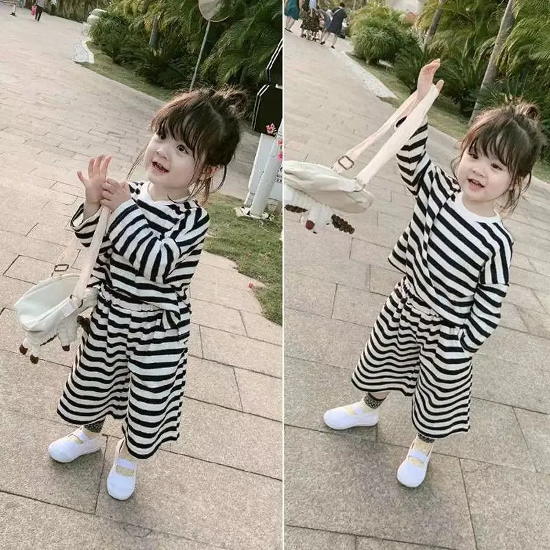 Girls Baby Striped Sets Children Loose Casual Cute Suit Spring Autumn New Kids Long-Sleeved Tops Sweatpants 2PCS 2-8 Years Old