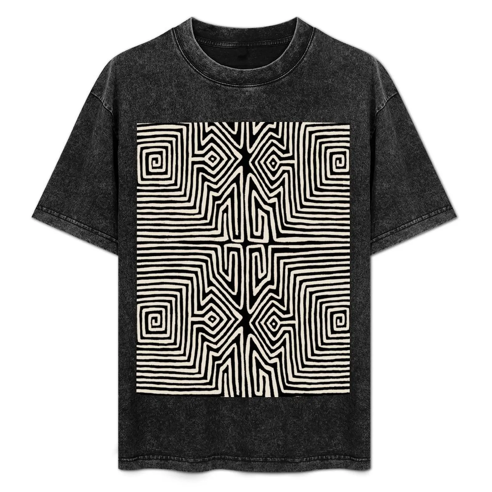 

Kuna Indian Tribal Mola - Black and White T-Shirt Basic Plain Short Sleeve Crew Neck Tee