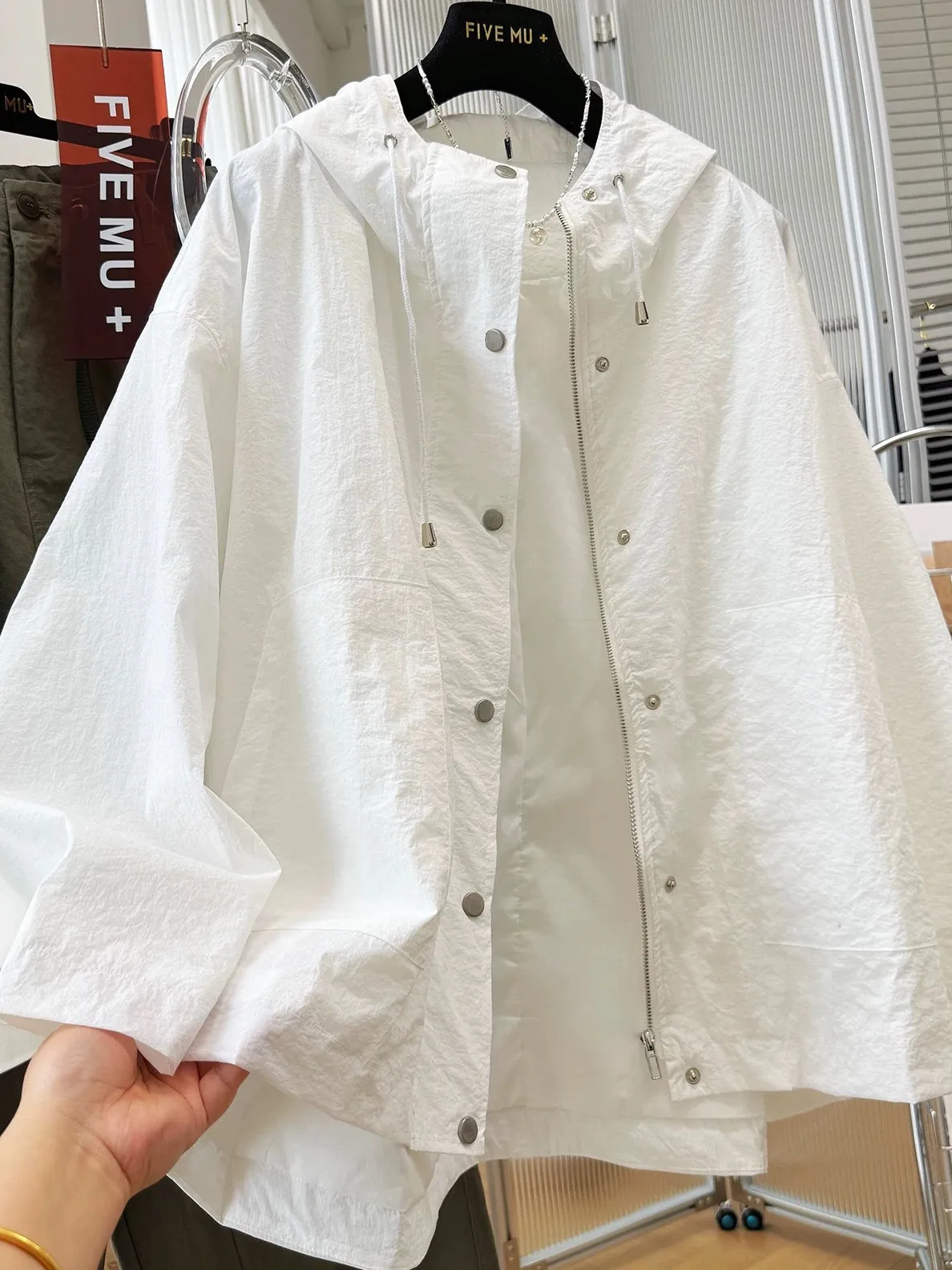 

plus Size Women's Loose Fit Hoodie Jacket Spring Summer Thin Sun Protection Shirt Casual Comfortable Outerwear Polyester Fiber