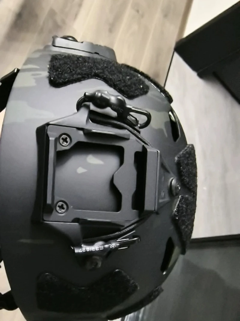 Casco táctico FAST SF fibra carbono – Ligero modular resistente - imagen 5