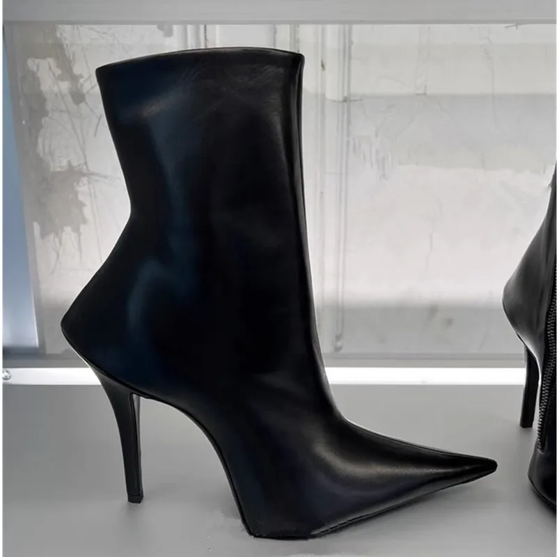 

New High-Heeled Extra Long Pointed-Toe Side-Zip Ankle Boots Plus Size Motorcycle Riding Boots For Women Black Leather Shoes Lady