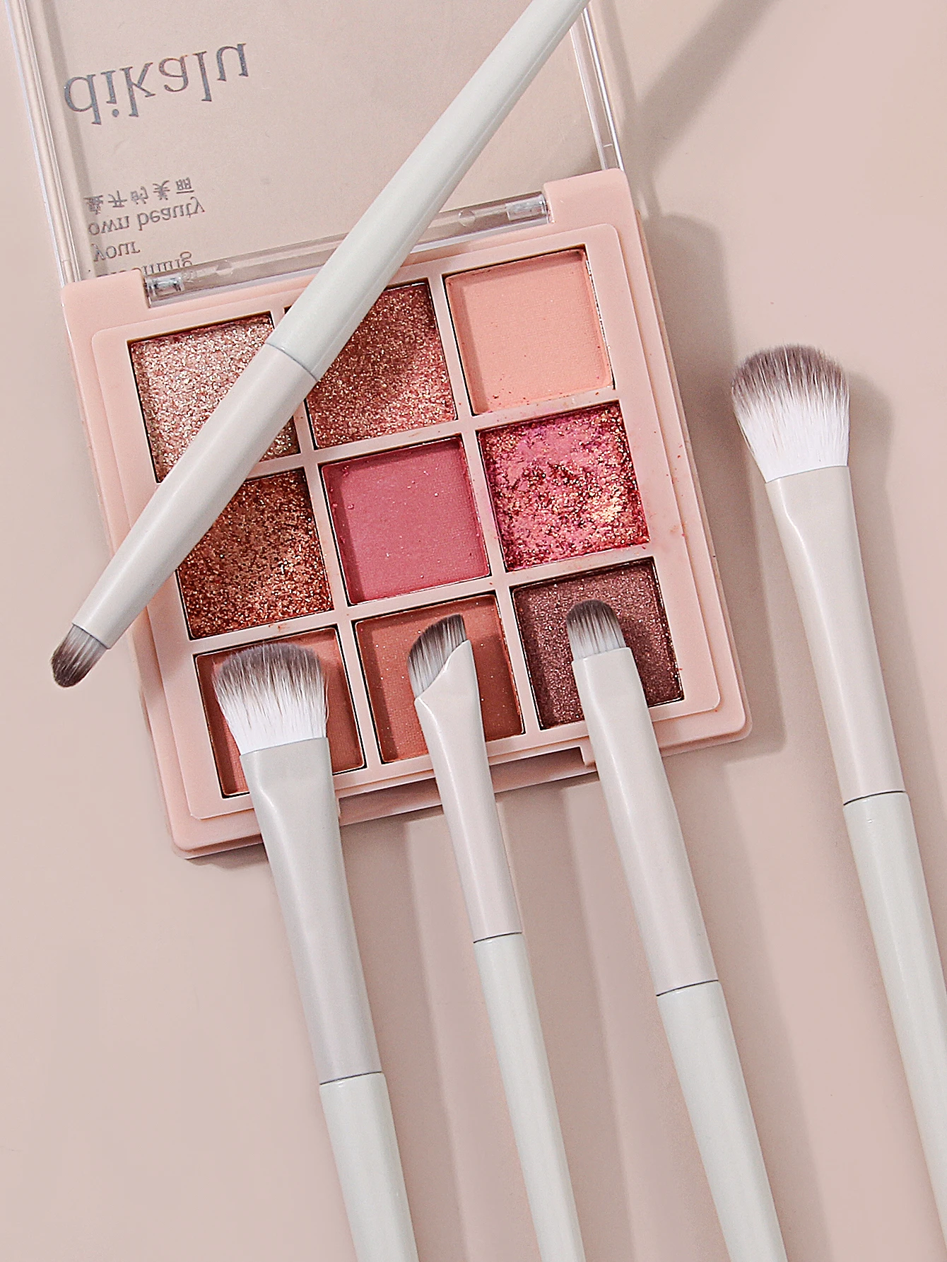 9 Stück ultra dünne Augenbrauen Pinsel Set abgewinkelt Präzision Eyeliner Make-up Pinsel, synthetische Borsten schräg Lidschatten Augenbrauen Tintin