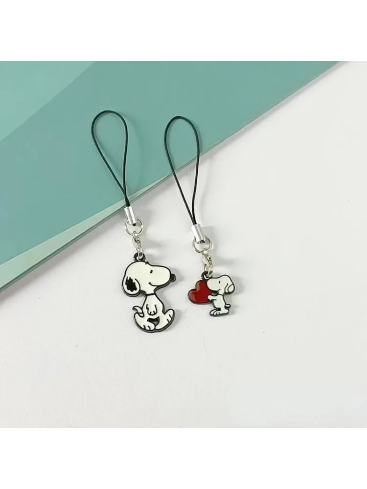 Snoopy hommes et femmes mignon créatif dessin animé mode Simple polyvalent sac téléphone portable décoration exquis pendentif clé lanière
