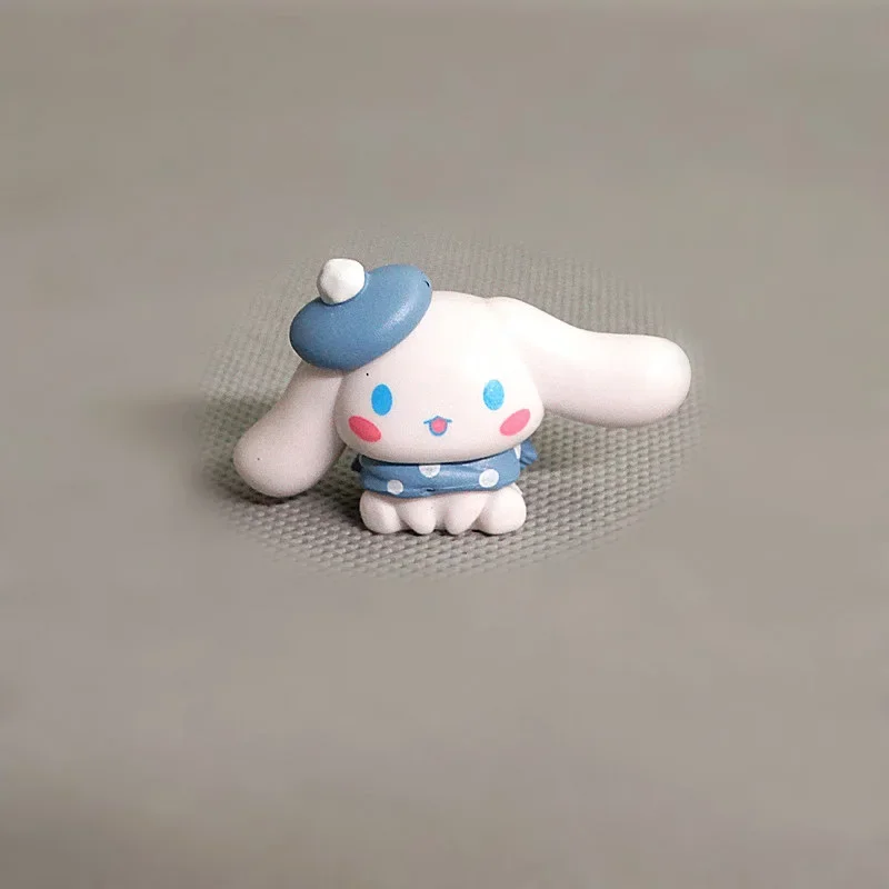 Figuras de acción de Sanrio Cinnamoroll para niños, juguetes de dibujos animados Kawaii, Decoración de mesa, adorno para habitación, regalos, 5 piezas