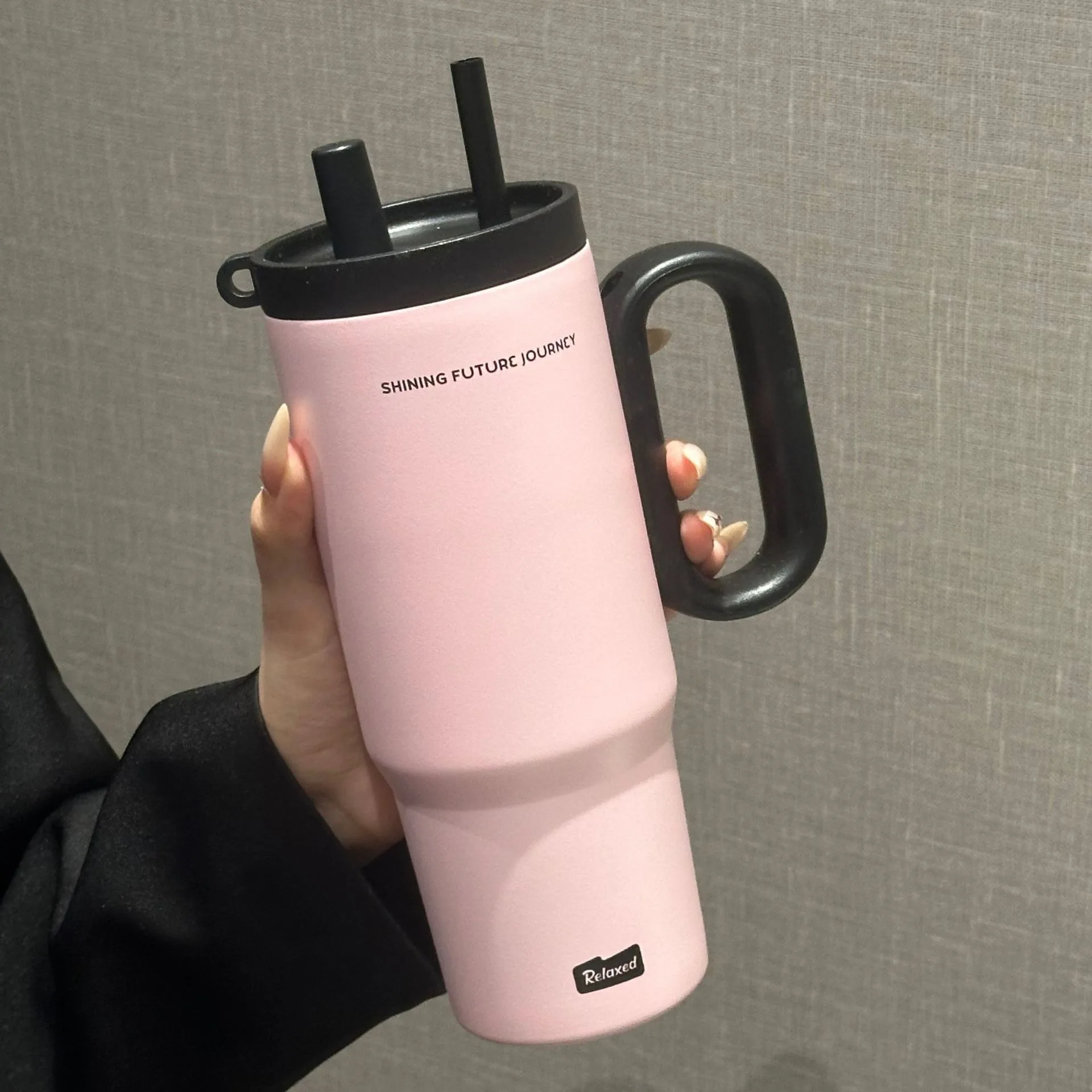 720 ml Edelstahl-Thermosbecher mit Strohhalm und Griff, Eiskaffee, Getränk, vakuumisolierter Becher, Auto-Reise-Wasserflasche im Freien – Detail 6