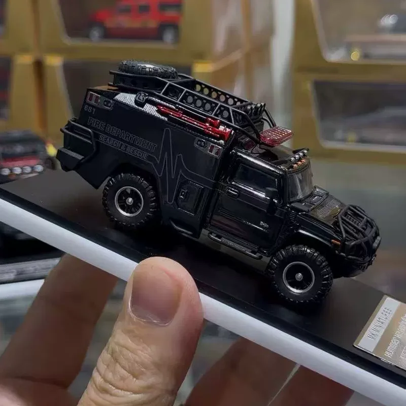 الأسهم الجديدة Goc Mk 1:64 قسم الإطفاء الضواحي الشرطة سيارة إسعاف سبيكة 2025 Hec معرض طبعة محدودة لعبة دييكاست مصغرة