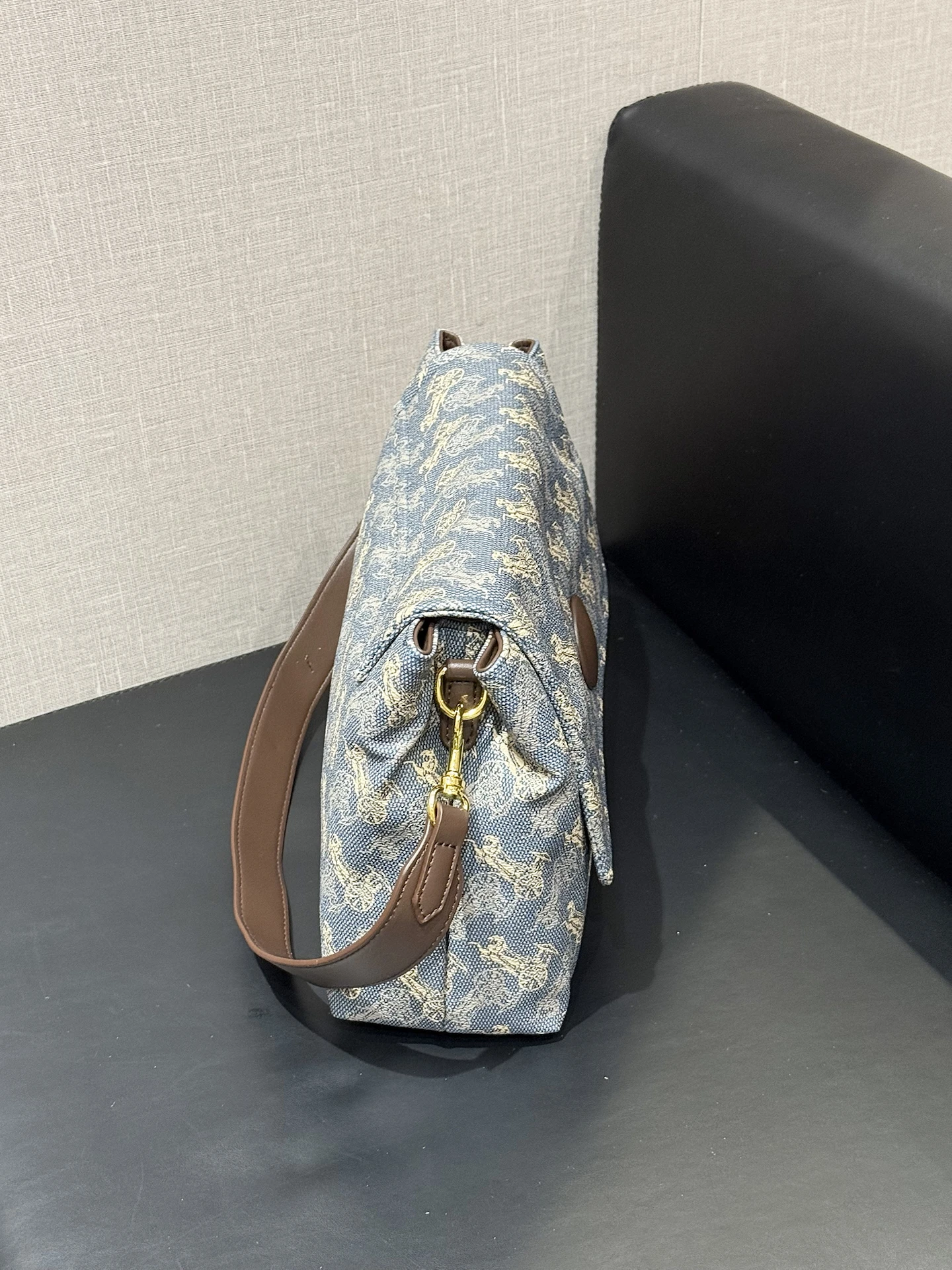 borsa-a-tracolla-mack-jennifer-con-stampa-carrozza-retro-alla-moda-nuovo-modello-2026-borsa-a-tracolla-in-pelle-da-donna