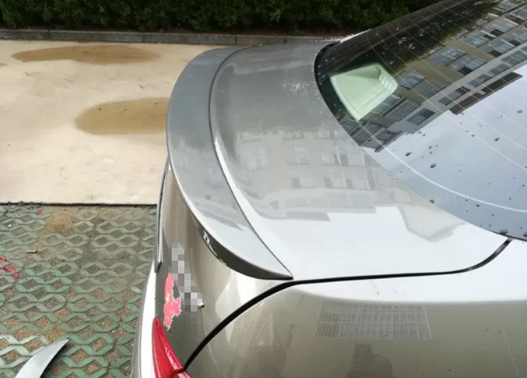 For 2007-2011 Nissan Sentra SYLPHY Spoiler BlueBird 2008 2009 2010 ABS Material Car Rear Wing Primer Color Trunk Rear Spoiler