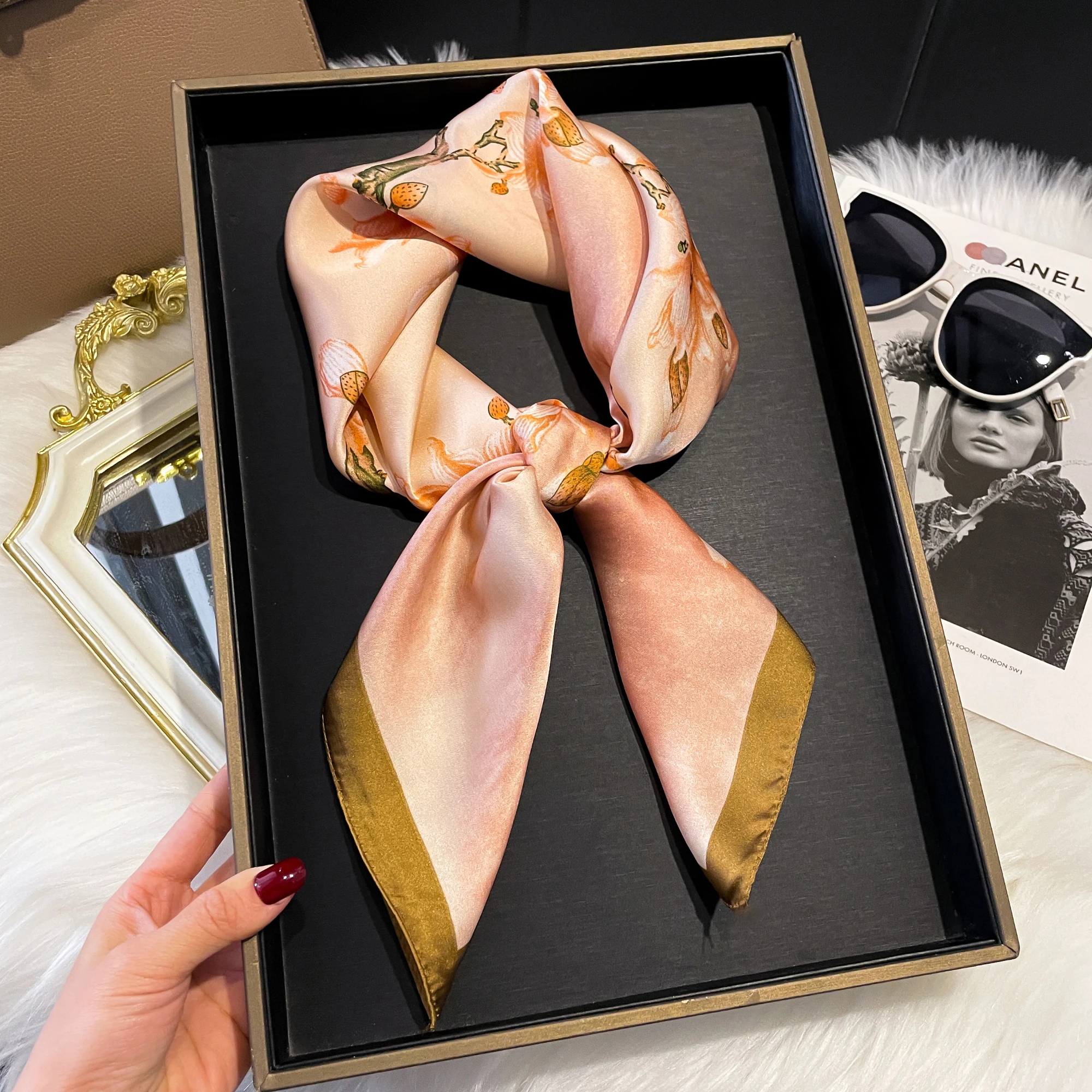 럭셔리 꽃 프린트 실크 스퀘어 스카프 여성 소프트 새틴 스카프 헤어 밴드 Neckerchief 머리 Hijab 레이디 머리띠 풀라 가방 리본