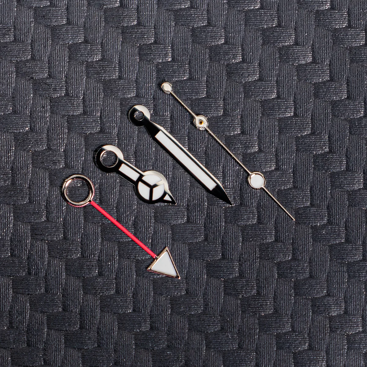 ساعة NH34 GMT تناسب NH34A حركة أوتوماتيكية للرجال باللون الأخضر المضيء