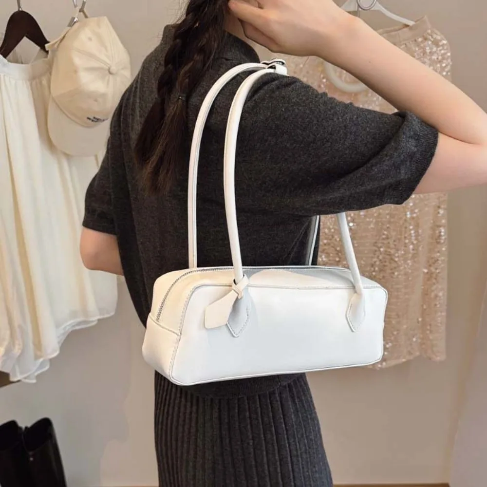 

Elegant French Stick Handbag Large Capacity Waterproof PU Shoulder Bag Korean Style Solid Color Texture Underarm Bags Women