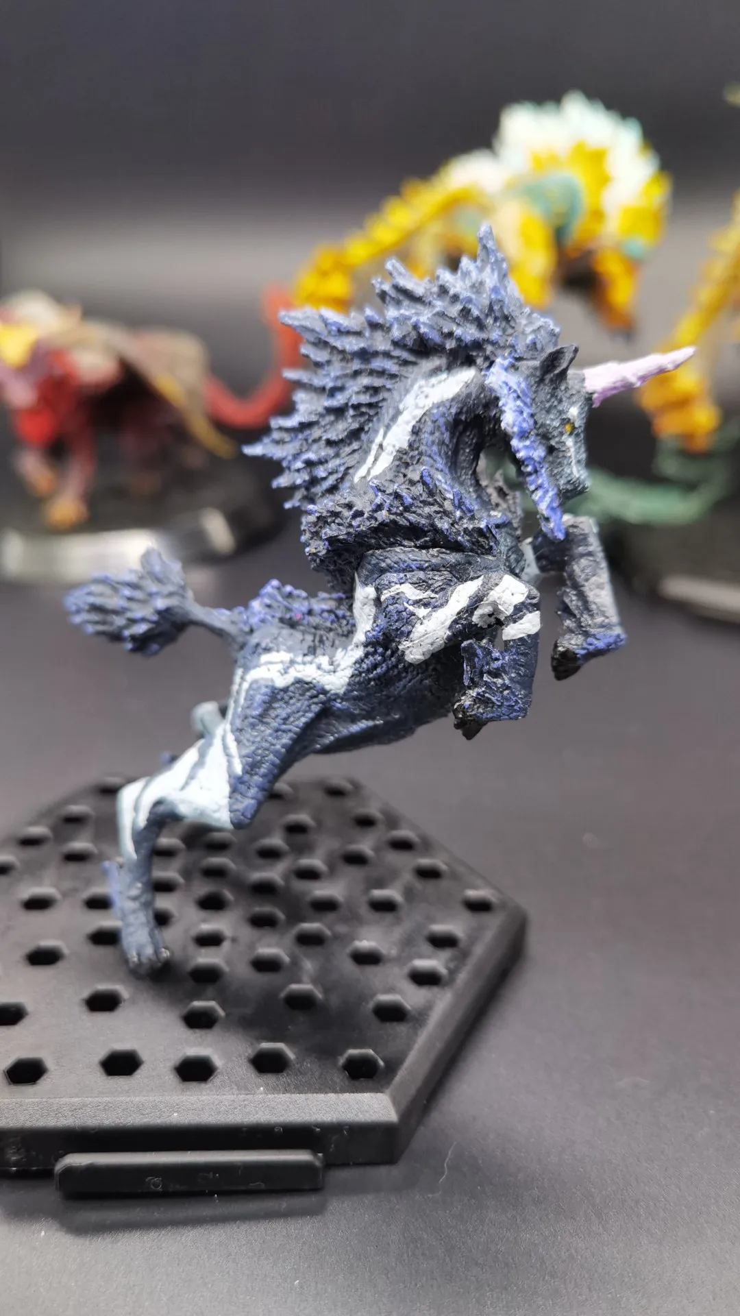 MonsterHunters Lagiacrus Kylin 화난 용 Nargacuga Nergigante 게임 주변기기 모델 장난감 어린이 선물 탁상 장식품