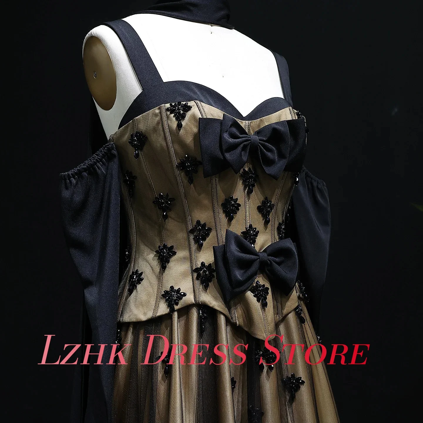 Personalizado exquisito Organza A-Line correas espaguetis cristal 3D arco cintas vestido de noche Sexy Sweetheart vestidos de ocasión a medida