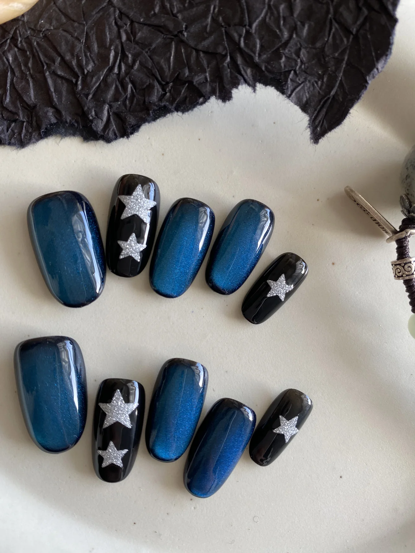 10 Stück Aufklebenägel Kurz Blau Katzenauge Stern Schwarz Büro Alltag Künstliche Nägel Set Nagelkunst DIY