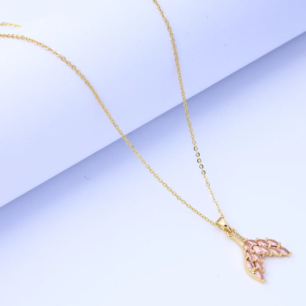 Stylish Necklace for Women - Japanese and Korean Inspired Jewelry with Unique Pendant, Cross-Border Fishtail Design, Niche Titan