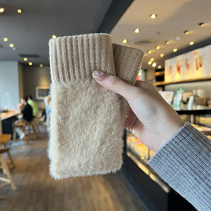 

TouchScreen Open Finger Half Finger Gloves New Solid Color Plush Gloves Women in Autumn and Winter Warm Luxury Woolen Knitted