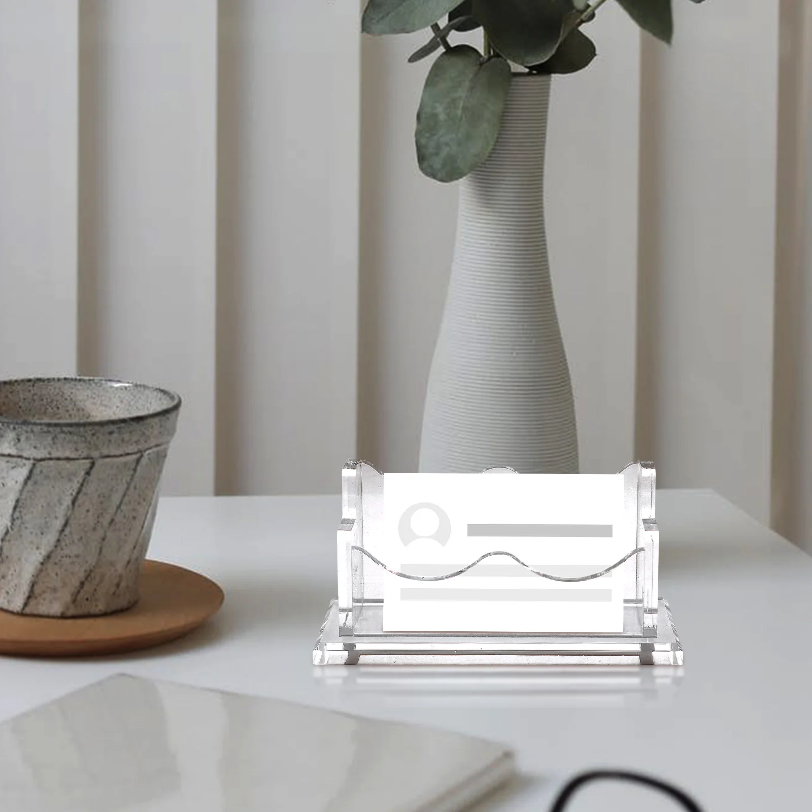 

Sturdy Desktop Display Holder Card Show Stand Acrylic Card Holder Large Capacity Non-Slip Base
