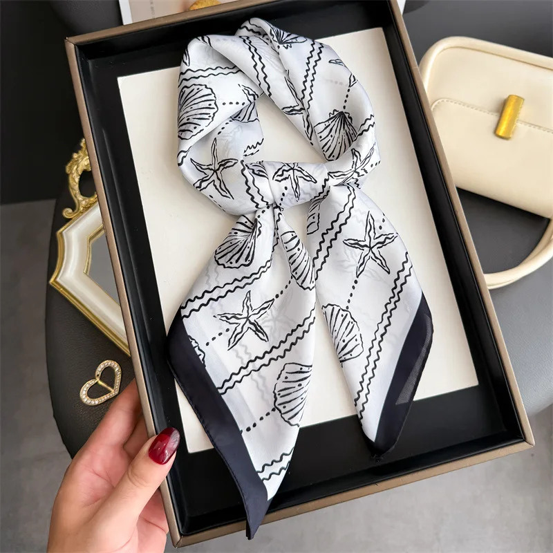 Luksusowy Nowy Damski Jedwabny Satynowy Szal Apaszka do Włosów Modny 70cm Kwadratowy Szalik z Nadrukiem Profesjonalna Apaszka Projektanta Opaska na Głowę