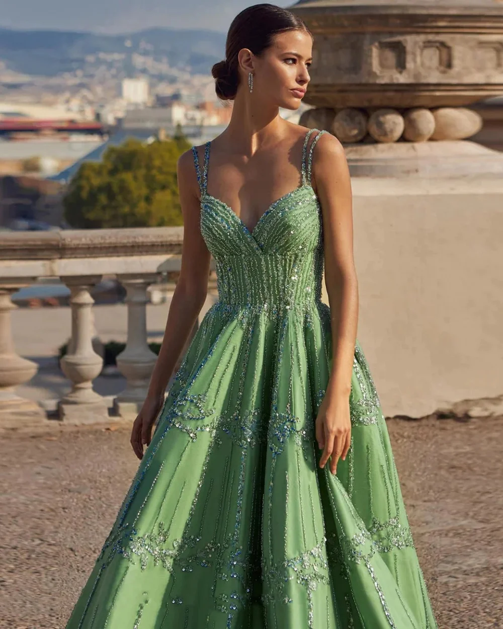 

Customized Luxury Evening Dresses Sexy Fashion Spaghetti Strap Crystal Prom Dresses High Quality Pleat A-line Robes De Soirée