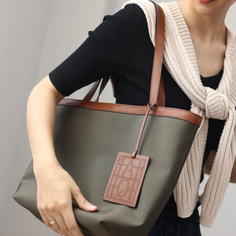 Large Capacity Nylon Zipper Tote For Women Sturdy And Durable Shoulder Bags Suitable For Working And Daily Using Handbag