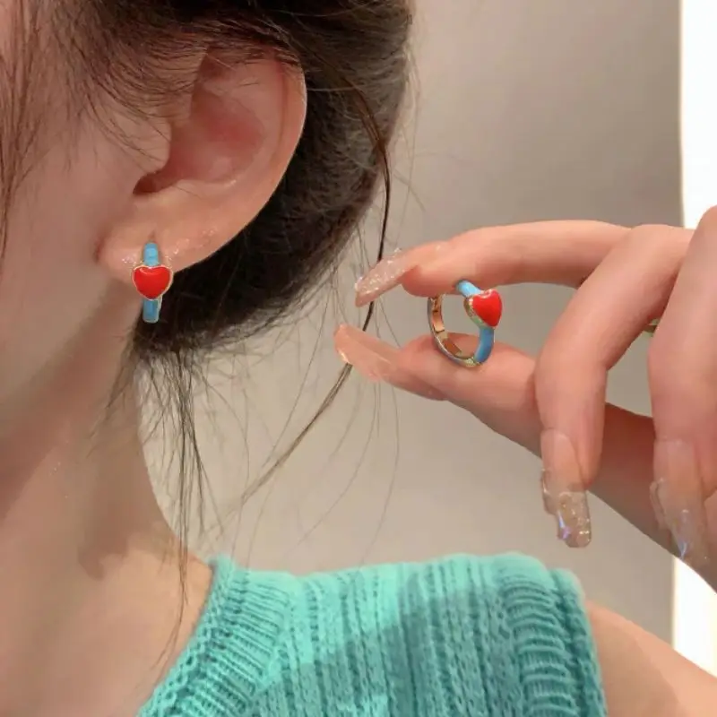 Oil-drip Craftsmanship, Vintage Red Love Heart and Blue Temperament Small Earrings for Women, Exquisite and Fashionable