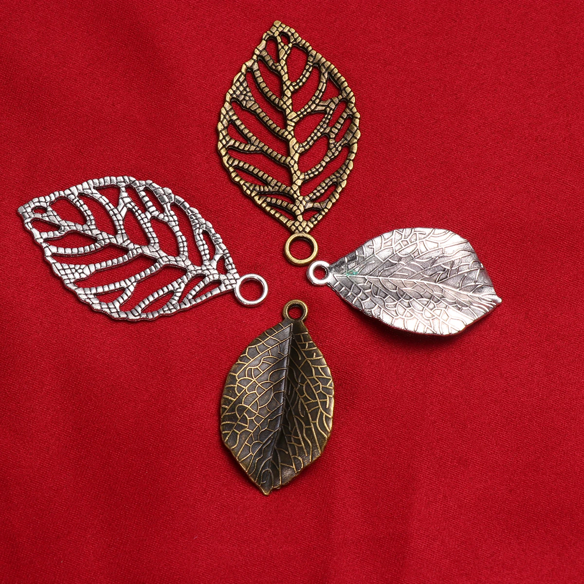 

150pcs Leaf Jewelry Accessories Zinc Alloy Creative Mini Diy Necklace Bracelet Earrings Making Kit Durable Unique Design For