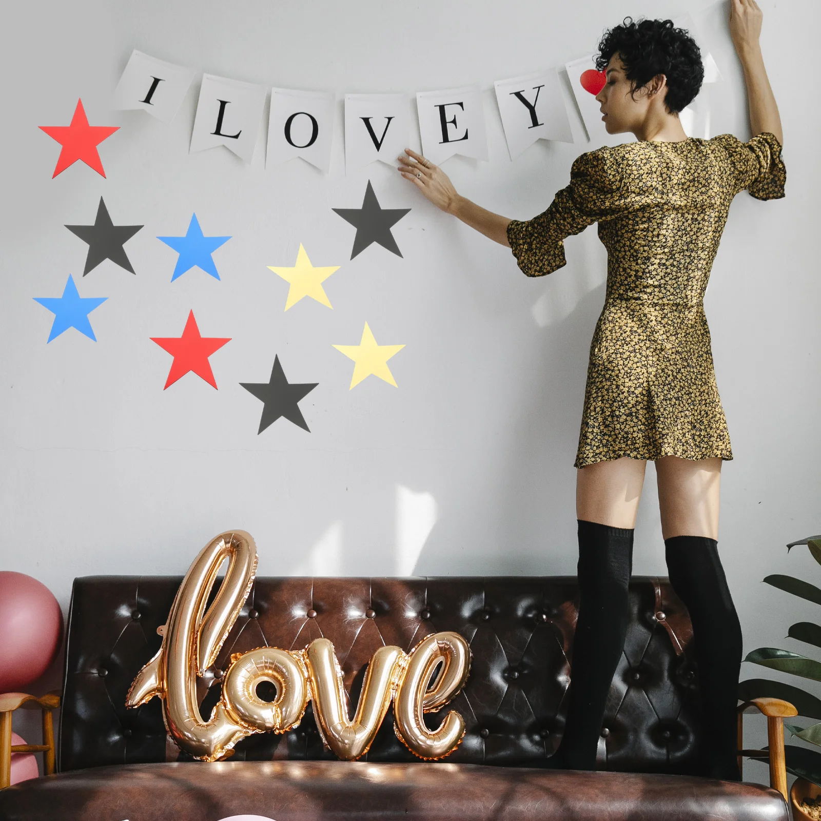 

80pcs Five pointed Stars Decor 15cm Gold Black Blue Red Paper Stars for Party Wedding Wall Classroom Decorations