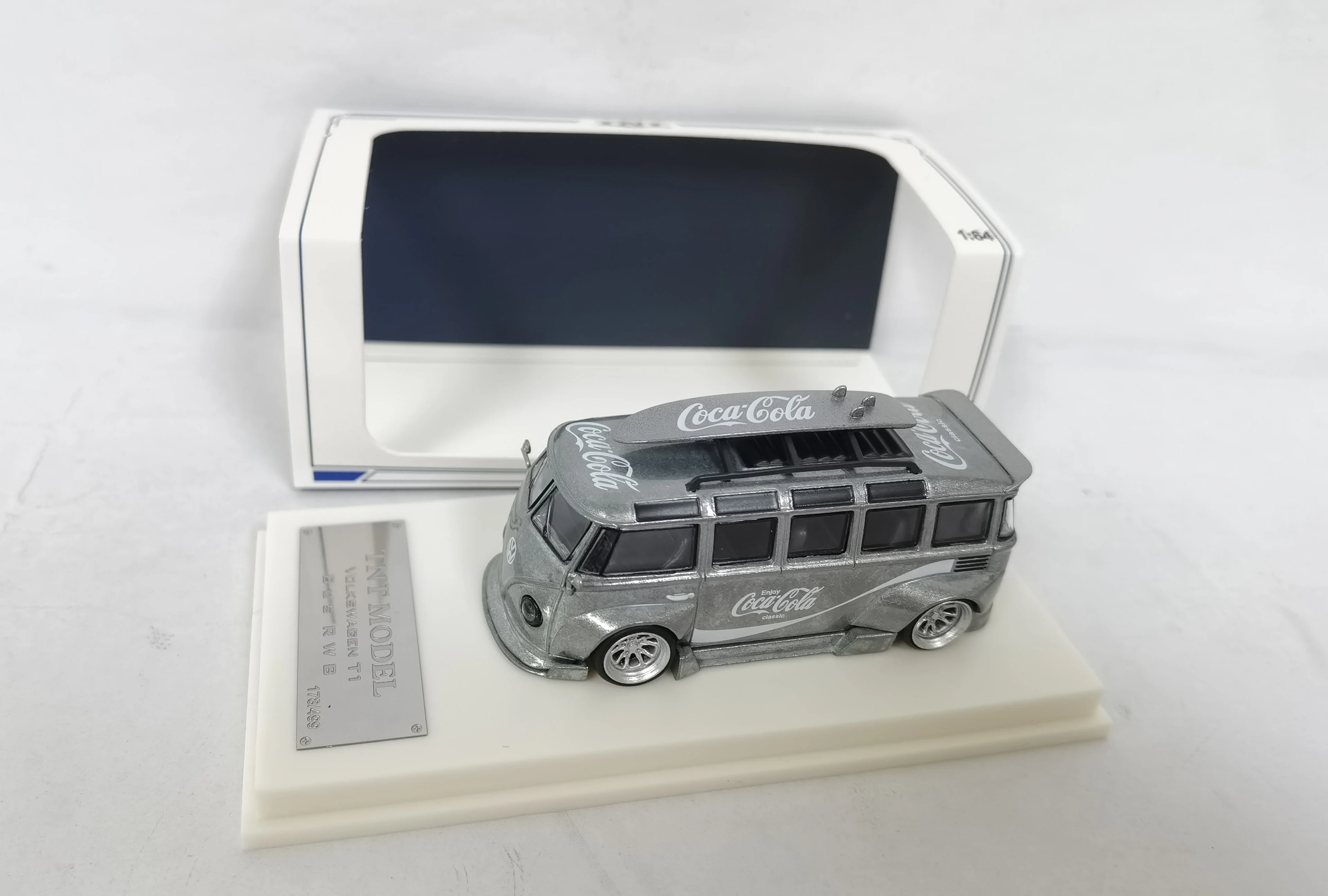 For Collection Alloy TNT 1/64 VOLKSWAGEN Bus RWB--Coca-Cola