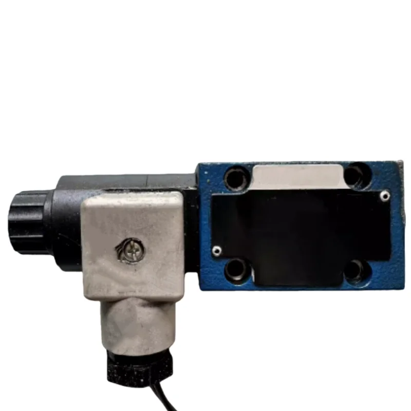 

Совершенно новый, заводской герметичный электромагнитный распределительный клапан R901087088 4W6D7X/HG24N9K4 4WE6E6X/EG24NK 4WE10H3X/CG24N9K4