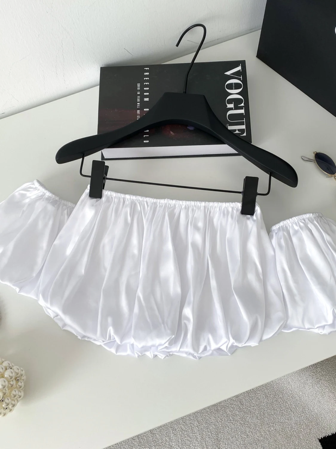 

Spicy Girl Sle oulder Bared ort Crop Top Women's Faion Korean Loose Fit Summer irt Pure Desire Beautiful Small Size
