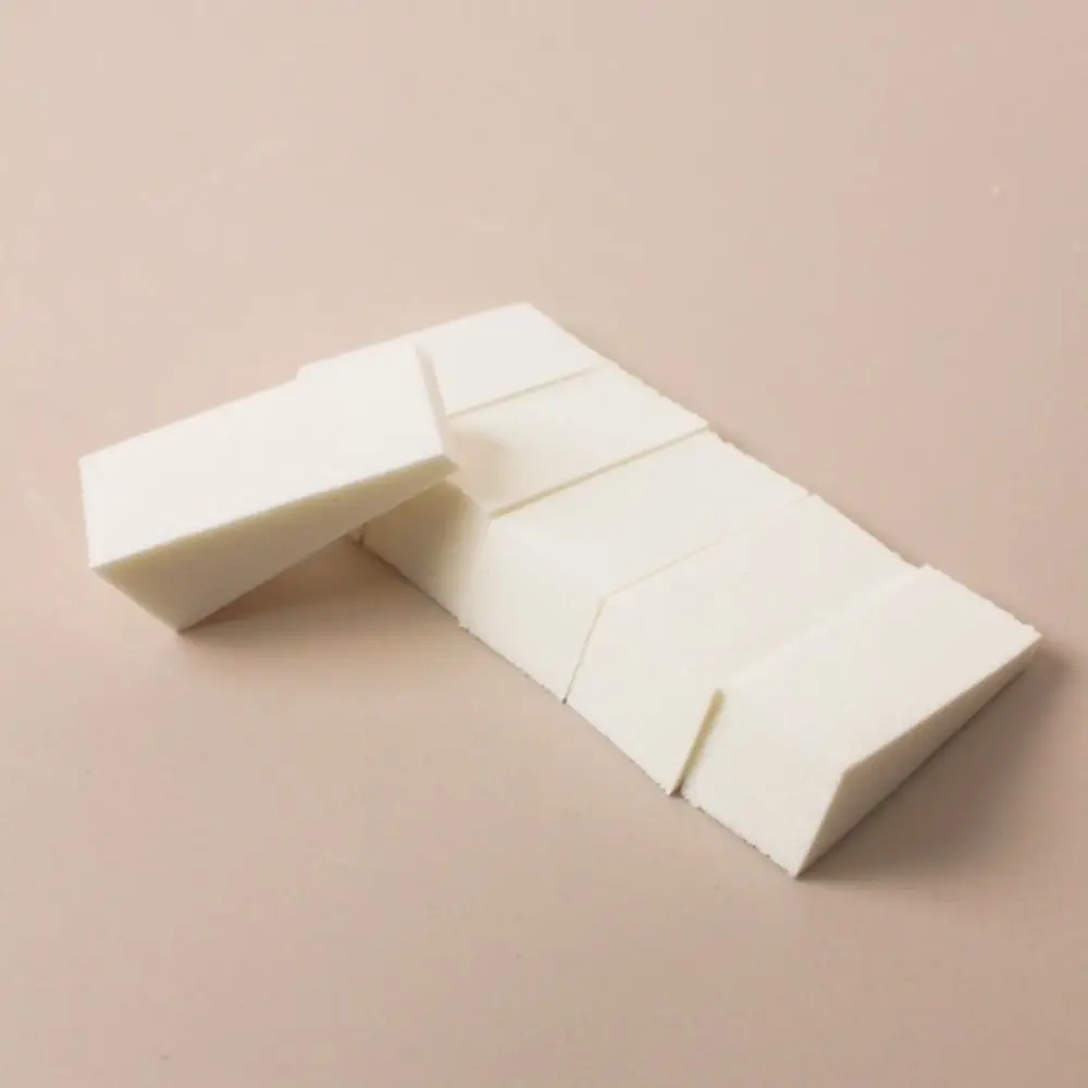 Éponge de maquillage triangulaire douce, Mini bouffante de poudre sèche et humide, fond de teint liquide, outil de maquillage cosmétique lisse pour le visage