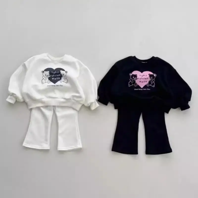 

Autumn New Children Long Sleeve Clothes Set Baby Girls Heart Bear Sweatshirt + Flared Pants 2pcs Suit Kids Loose Casual Outfits