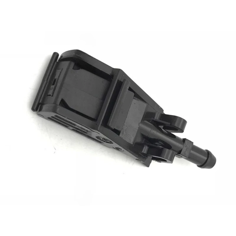 1pc Genuine Front Windshield Wiper Nozzle for Chery Jetour X70S EV X70Plus Kaiyi V3 Karry K60EV