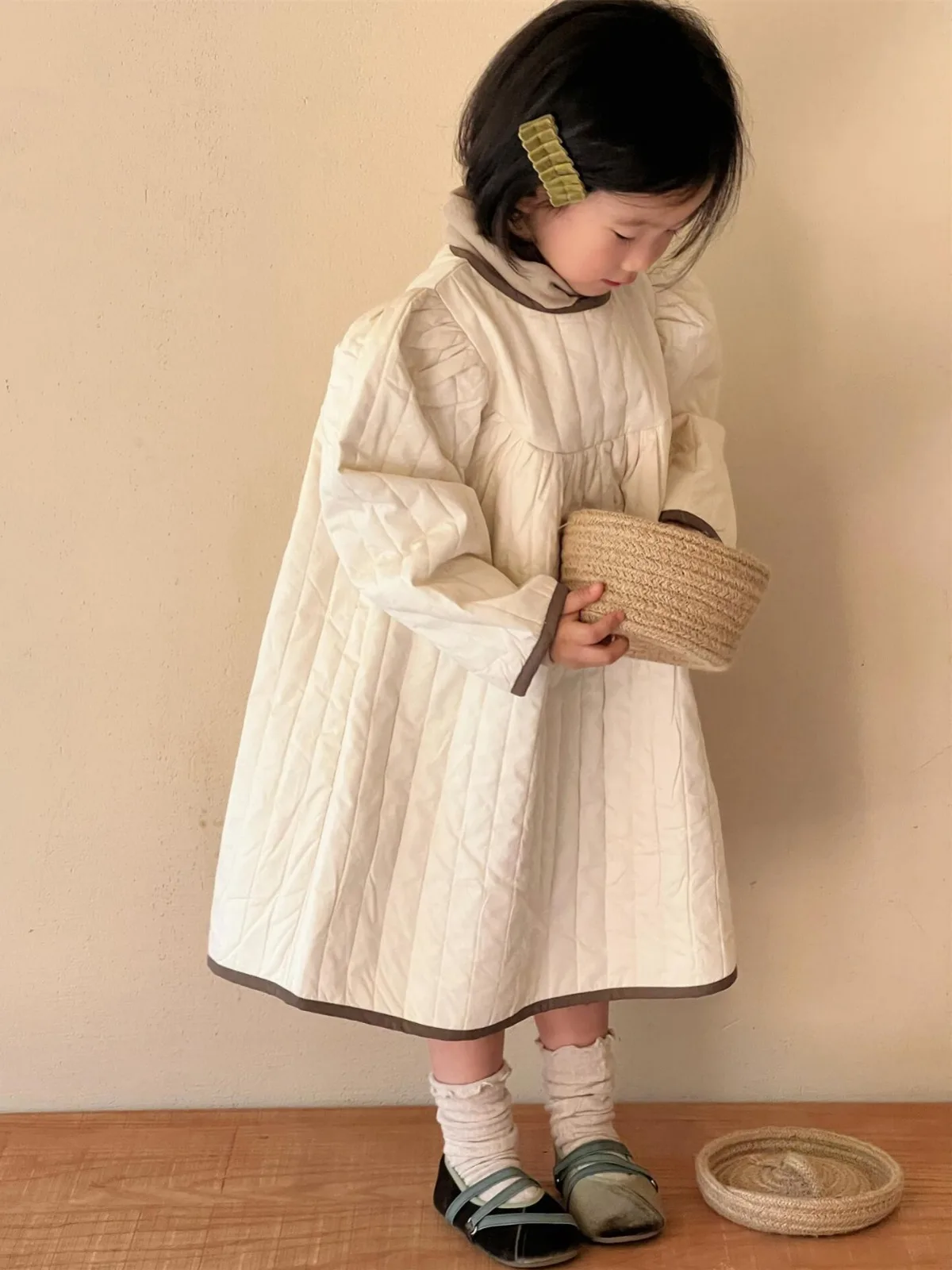 Girls Casual Dresses Korean Childrens Clothing Winter Season New Solid Color Cotton Clip Retro Style Round Neck