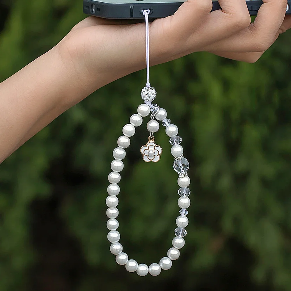 Elegant Imitation Pearl Chain Keychain Fashion Camellia Bow Beaded Keyrings Girls Anti-Loss Cellphone Strap Lanyard Friend Gifts