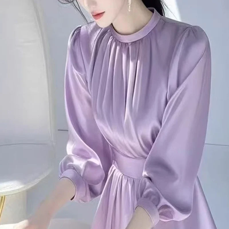 2025 printemps nouvelle simplicité élégante couleur unie col rond à manches longues Blouse dames à la mode Corset plissé femmes petit haut t-shirt