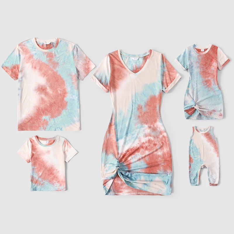 Conjuntos de Vestidos Ajustados con Nudos y Camisetas de Manga Corta con Estampado Tie-Dye a Bloques de Color para Familias