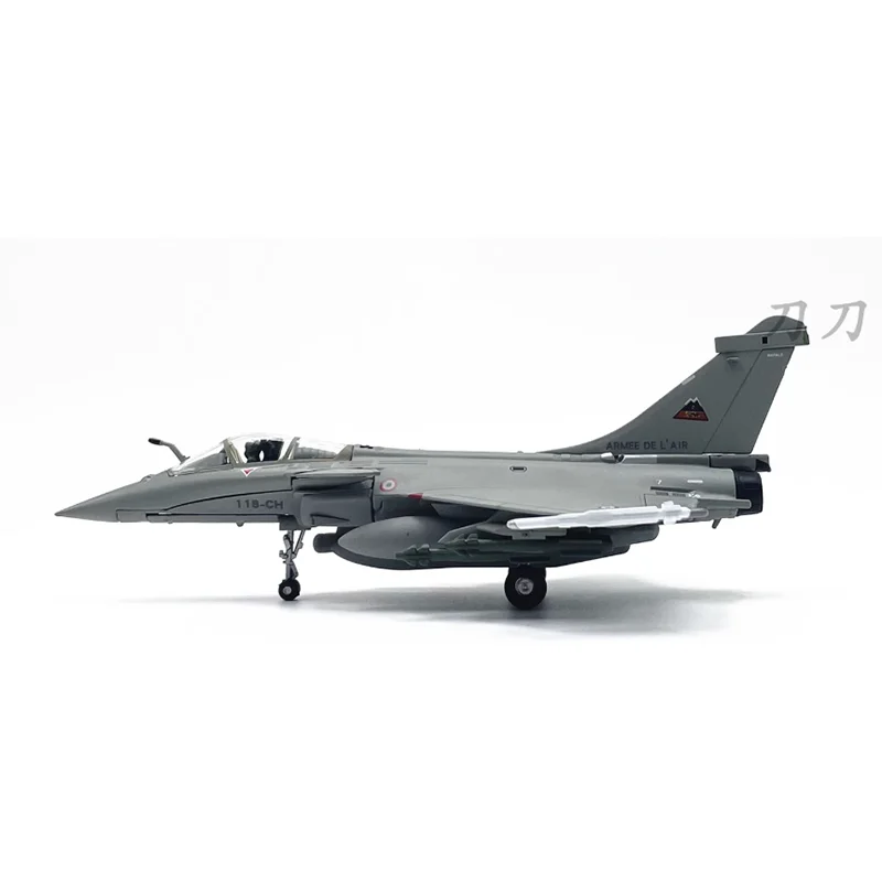 

WLTK Diecast 1/100 Scale French Air Force Rafale C Fighter Jet Alloy Aircraft Model Collectible Toy Ornament