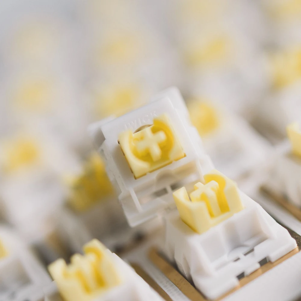 JWICK Ginger Milk Switch Turmeric Mechanical Keyboard Linear 63.5g Bottom Force 5 Pins Yellow Stem Milky House Gold Plate Spring