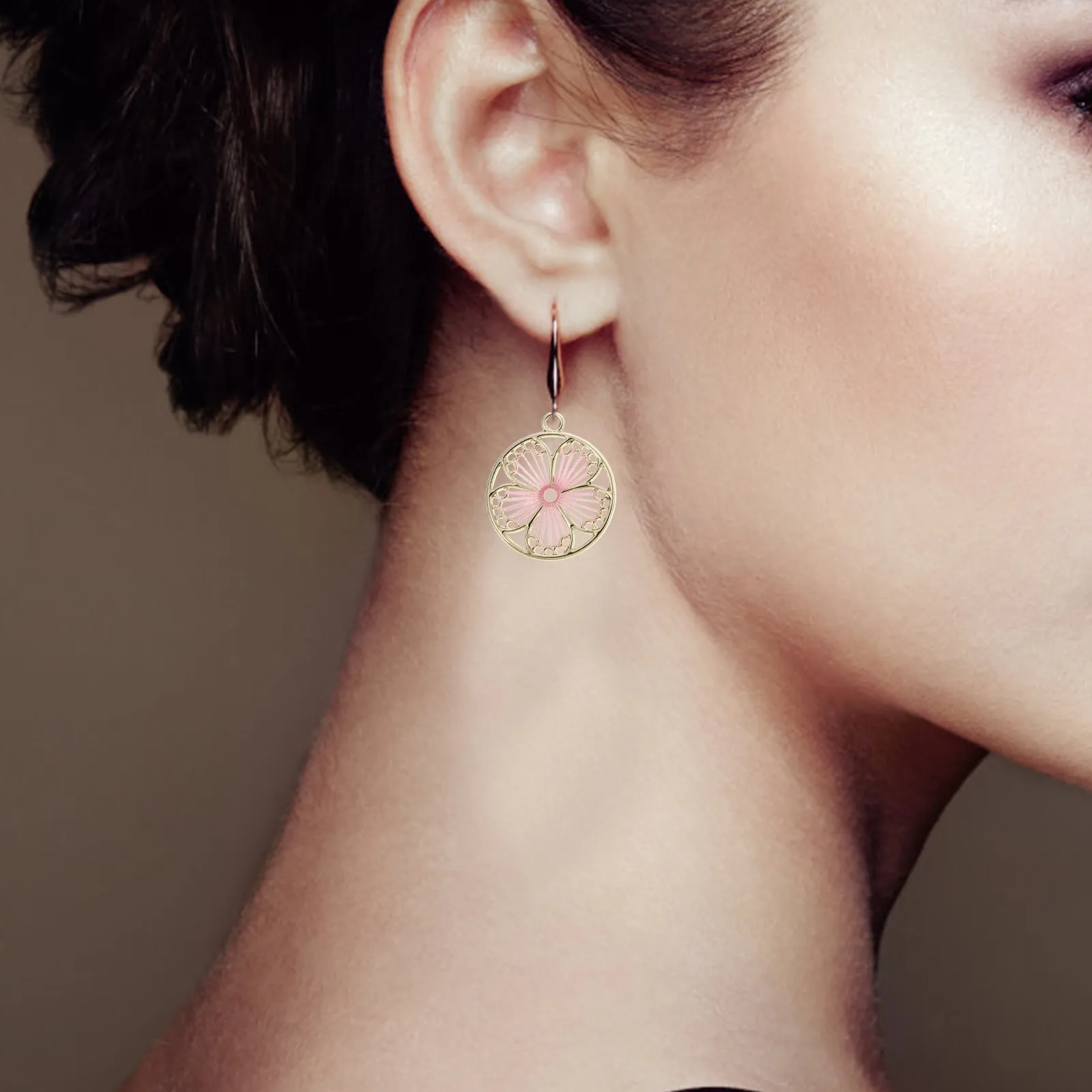 

5Pcs DIY Earring Pendants Alloy Round Creative Hanging Pendants for Necklace Bracelet Keychain Jewelry Making Accessories