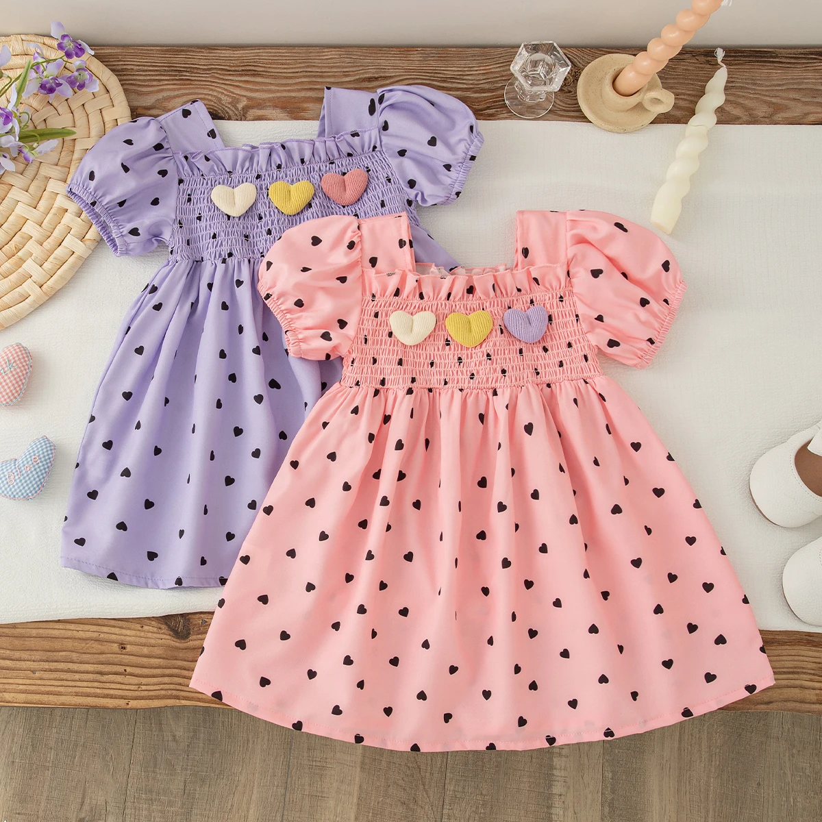 Baby-Mädchen-Kleid, Sommer, neu, süß, hübscher Herz-Print, quadratischer Ausschnitt, Blasenärmel, modische Babykleidung, 6 Monate – 3 Jahre