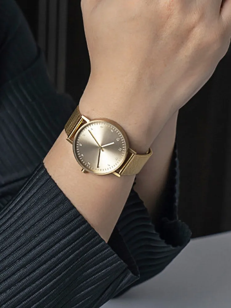 Men Women Stainless Steel Round Shape Quartz Watch Business Work Acceossory Birthday Gift Classic New Office Ladies Wristwatch