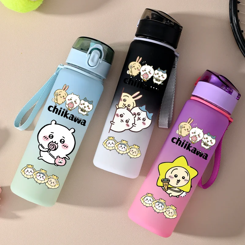 

550ml Nanka Chiisakute Kawaii Yatsu School Drink Bottle Usagi Chiikawa Hachiware Plastic Gradient Color Water Cup Gourde Gift