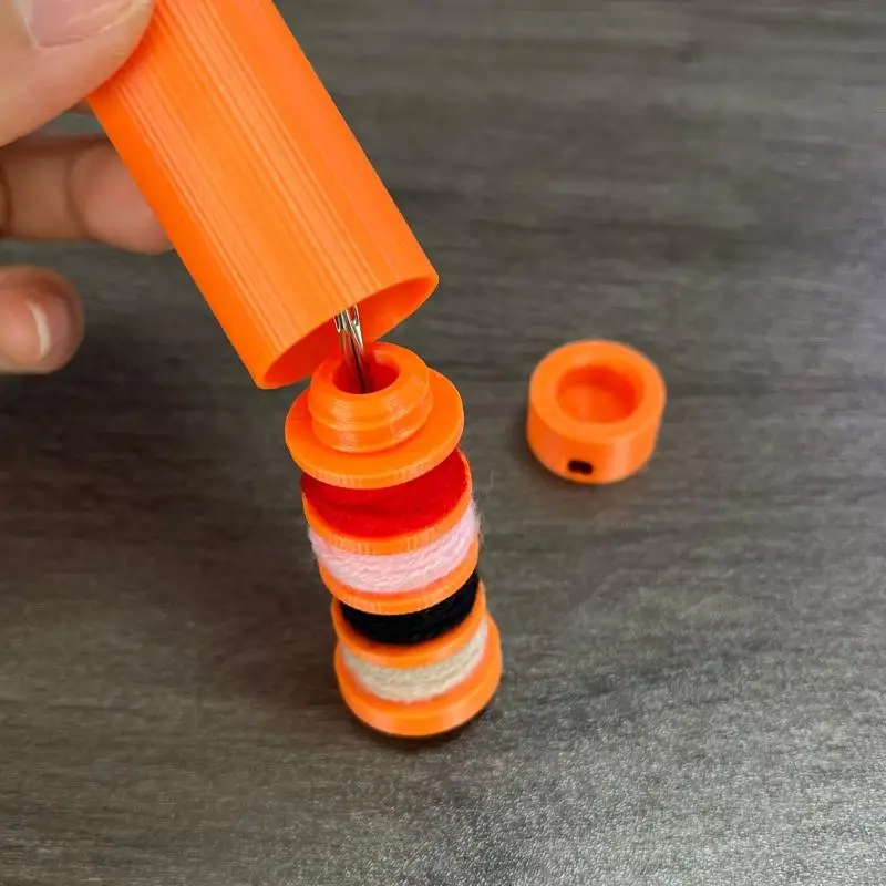 Tragbares Nähset, Mini-Schlüsselanhänger-Näh-Organizer für Reisen, Kleidung & Knopfreparaturen, Nähzubehör-Aufbewahrung – ohne Faden/Nadeln – Detail 8